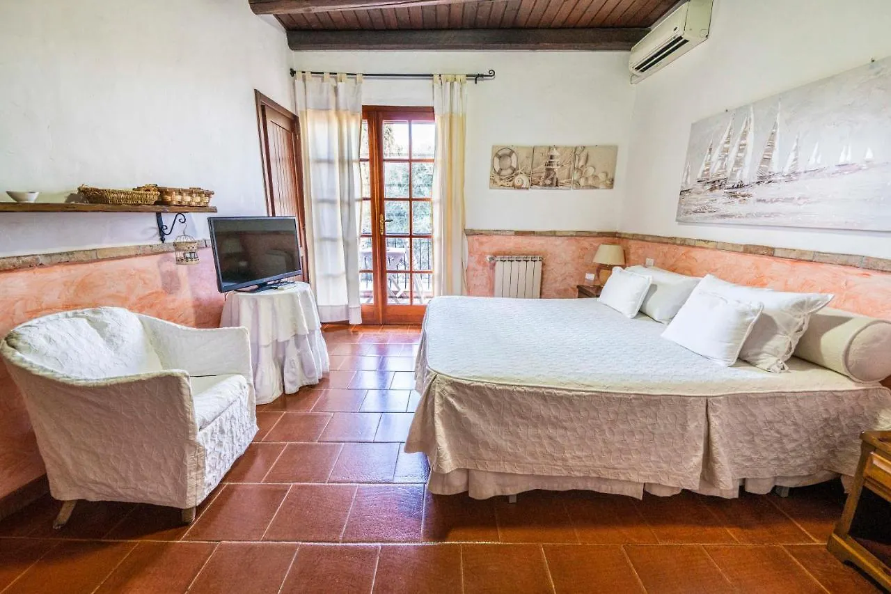Sa Domu Sarda Suites - Bed & Breakfast Porto Columbu - Perd'E Sali 0*,