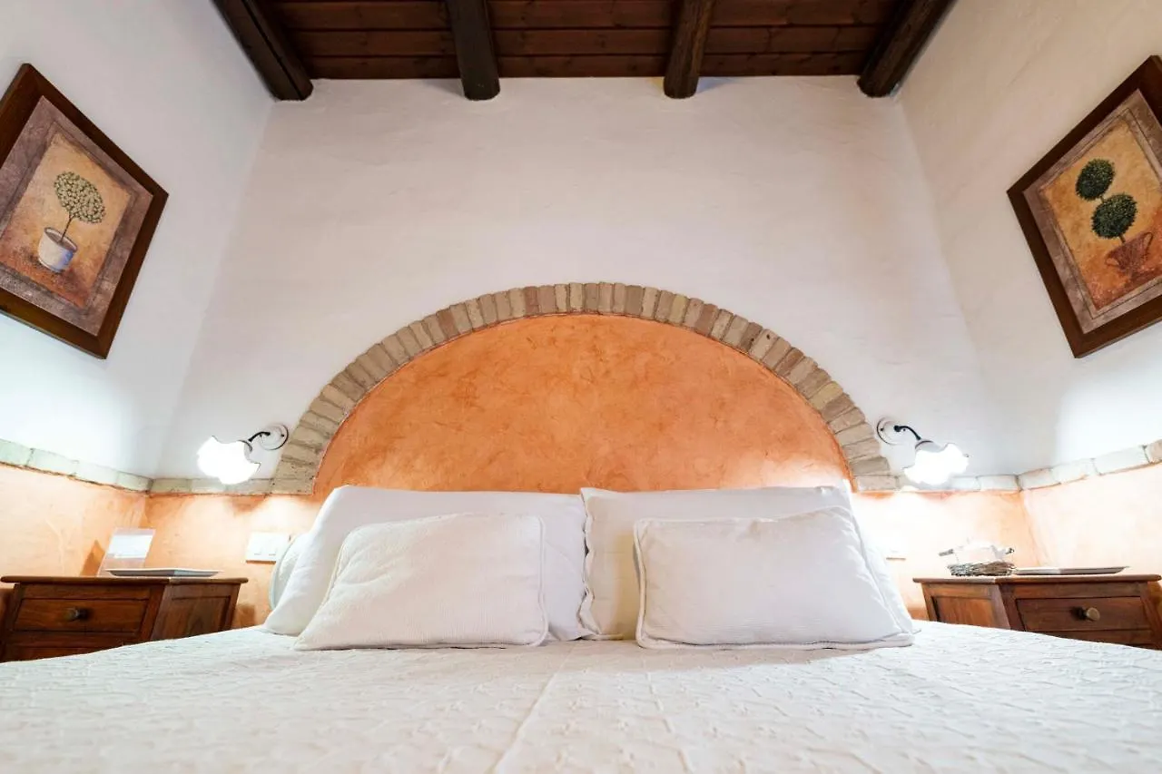 Sa Domu Sarda Suites - Bed & Breakfast Porto Columbu - Perd'E Sali